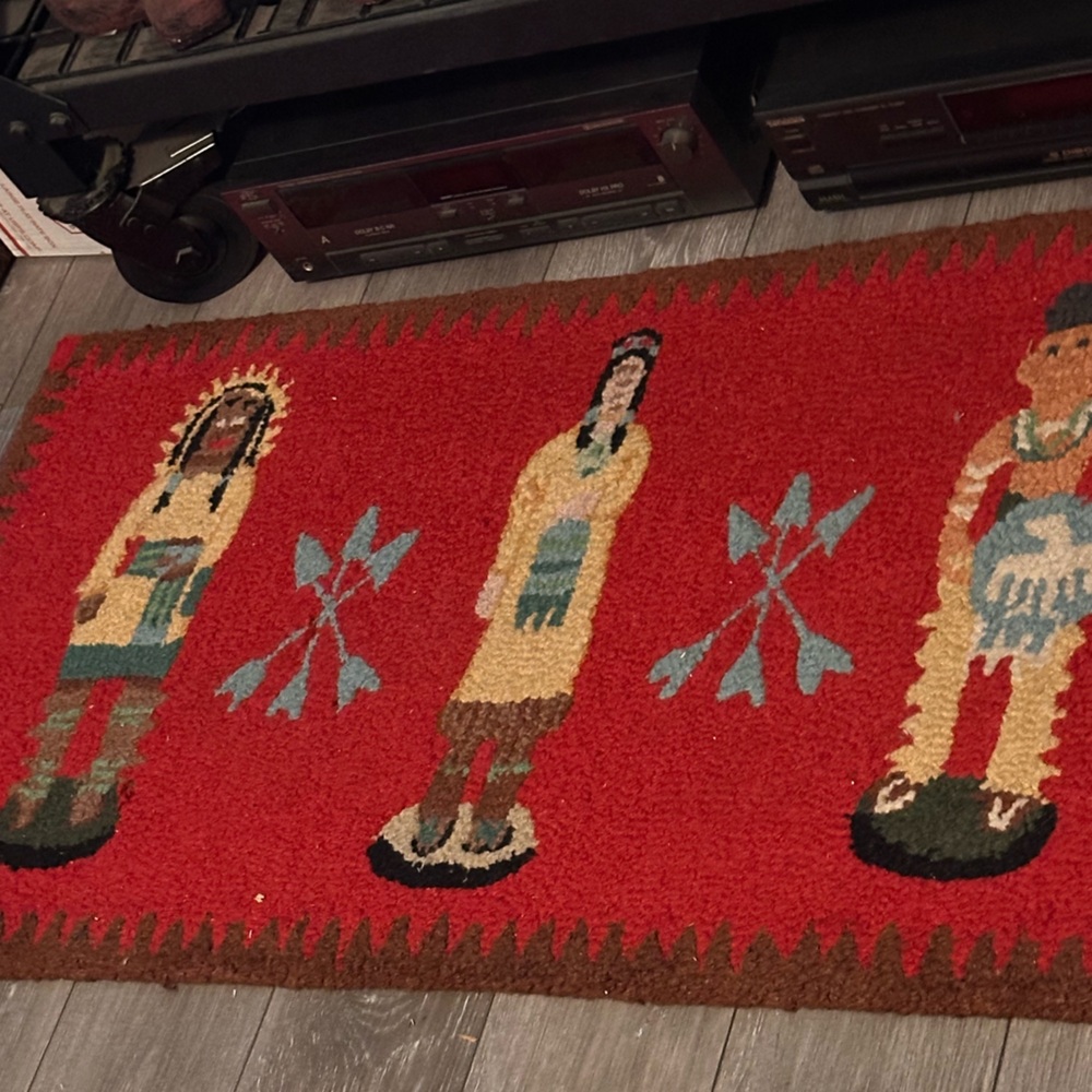 Southwestern Native Rug - Picture 3 of 3